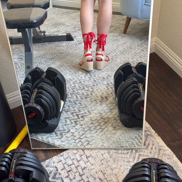 Red wedges lace up - like new size 6 - Picture 2 of 12